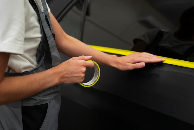 Foto gratuita envoltura de autos doign de salón de servicio automático