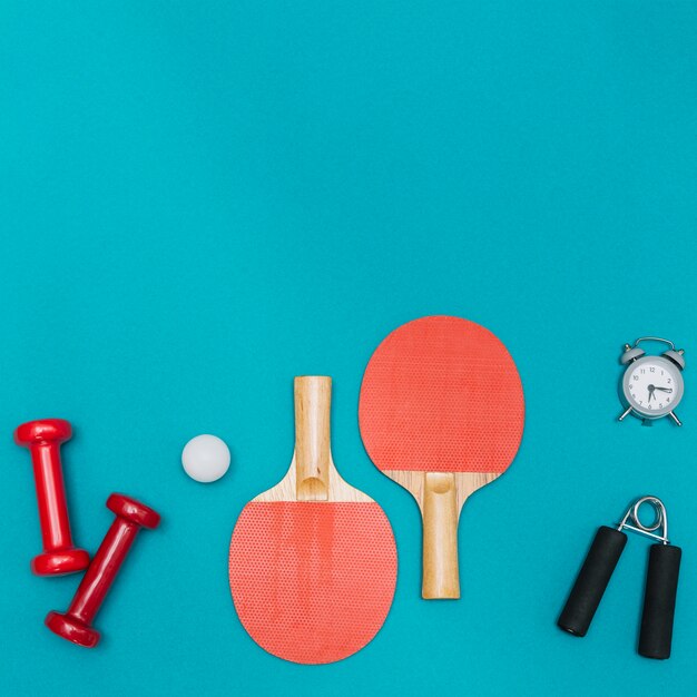 Equipamiento deportivo y juego de tenis de mesa