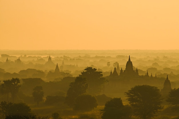 Escena de Bagan, myanmar