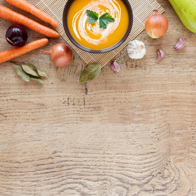 Espacio de copia de madera de comida vegetariana saludable