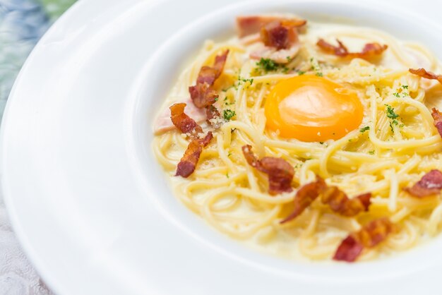 espaguetis carbonara