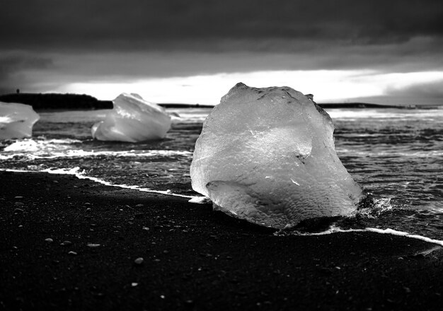 Espectacular paisaje en blanco y negro