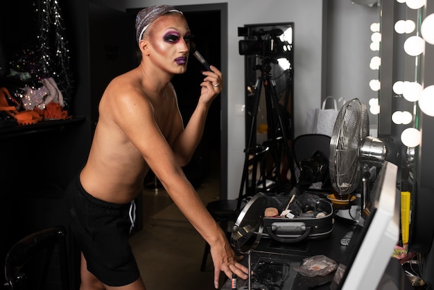 Foto gratuita estilo de vida de drag queen