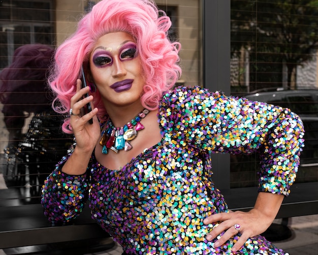 Foto gratuita estilo de vida de drag queen