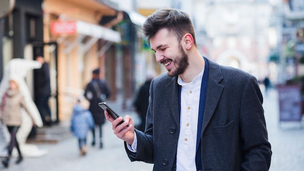 Foto gratuita estilo de vida de un hombre de negocios