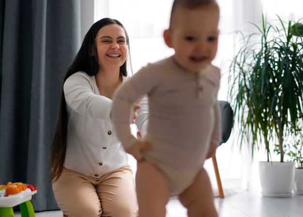 Estilo de vida de la mujer que pasa por la maternidad