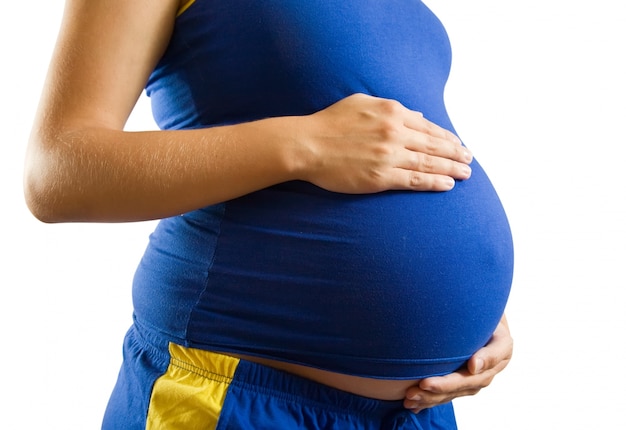 Estómago de mujer embarazada