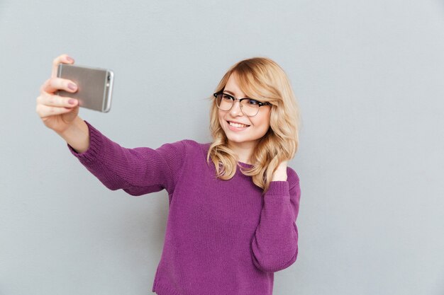 Estudiante haciendo foto