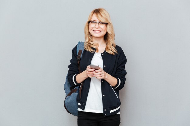 Estudiante con telefono