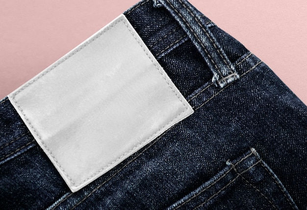 Foto gratuita etiqueta de jeans con espacio de copia