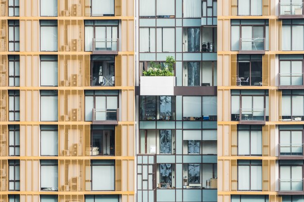 Fachada de edificios con balcones