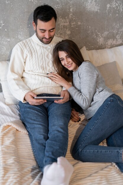 Familia pasando tiempo juntos