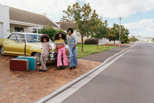 Familias modernas en estilo retro