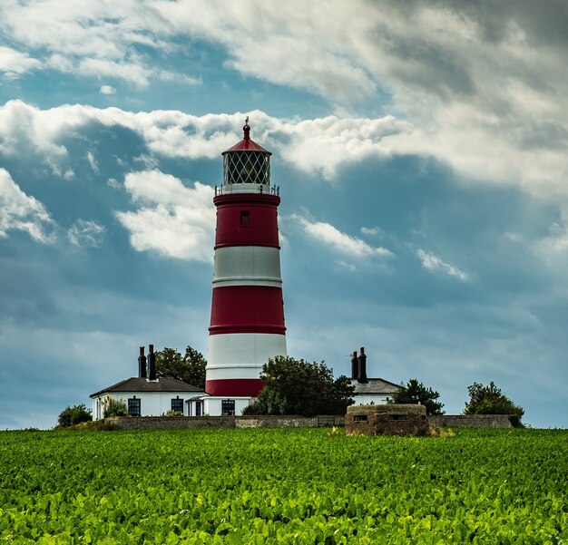 Famoso faro de Happisburgh en Happisburgh, Reino Unido