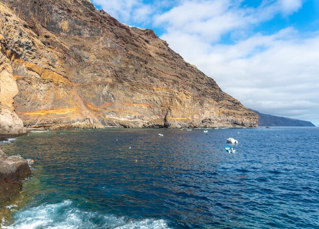 Fascinante vista del hermoso paisaje marino en Puerto de Puntagorda, Islas Canarias, España