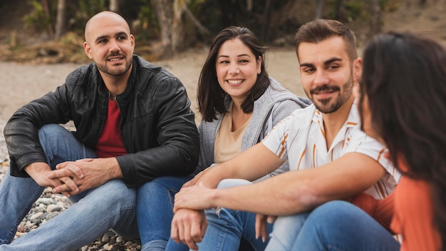 Fecha de pareja en la playa