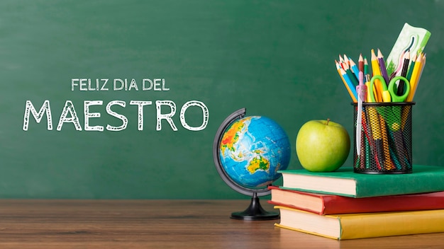 Feliz celebración del día del maestro en español.