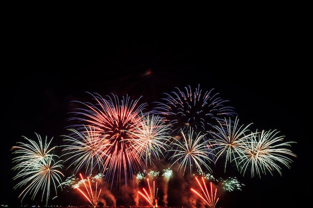 festival de fuegos artificiales en Tailandia