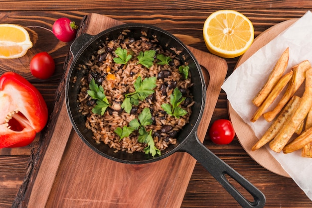 Flat lay de comida mejicana