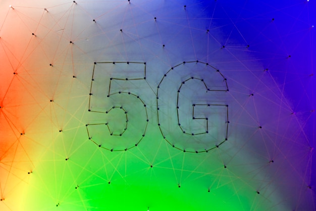 Fondo colorido con tecnología 5g