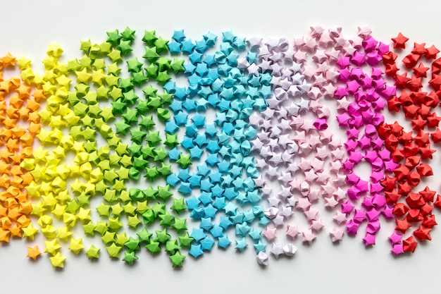 Fondo de estrellas de origami colorido