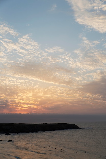 Fondo de paisaje de cielo con nubes