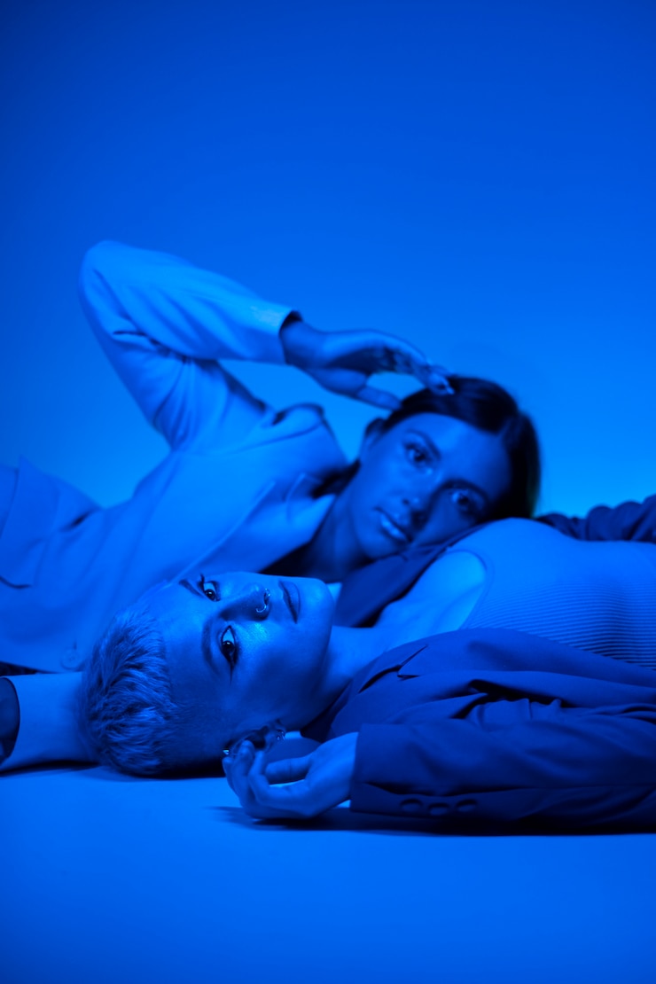 Foto gratuito fondo de retrato de luz azul