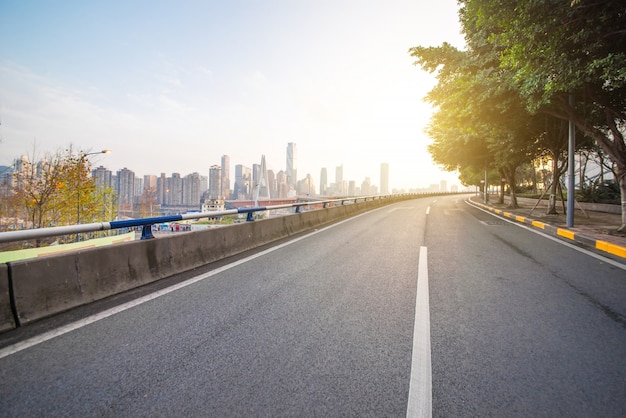 Foto gratuita forma de vida rápida sentidos de paso de la autopista