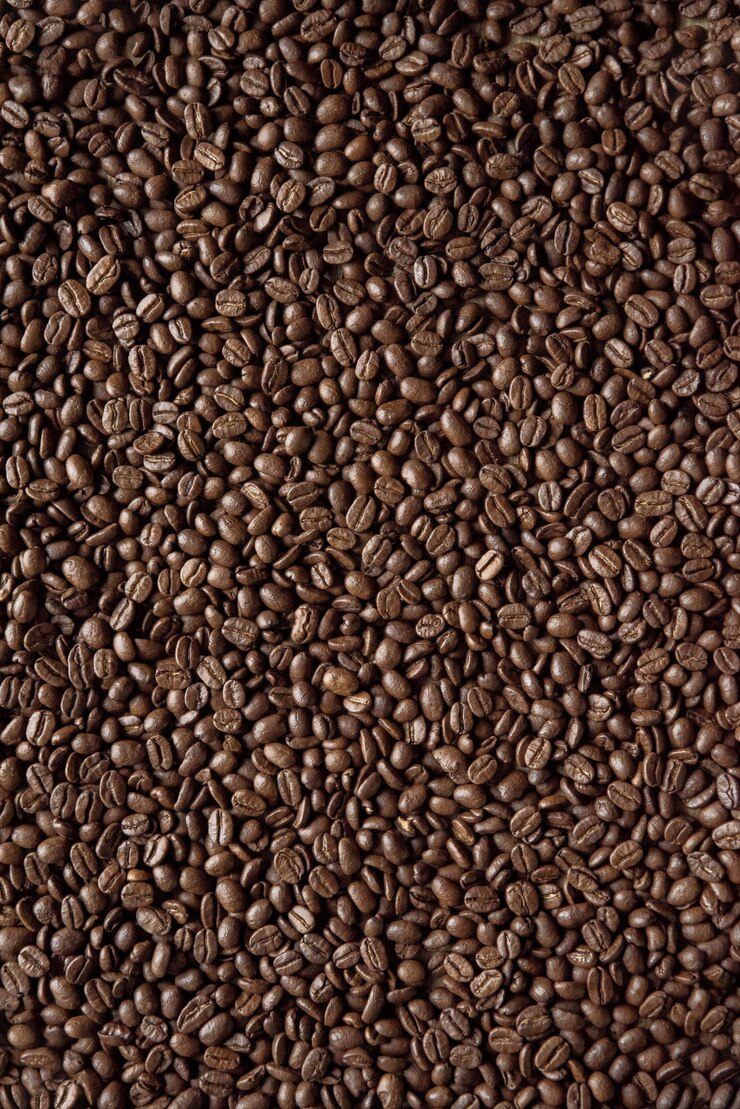Foto gratuito fotografía cenital de granos de café ideal para el fondo o un blog