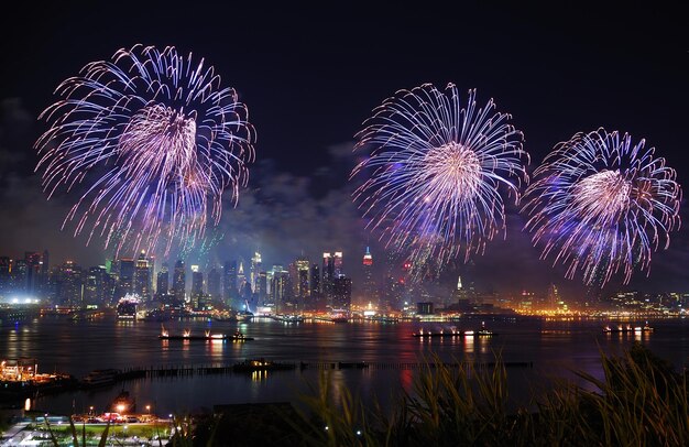 Fuegos artificiales de Manhattan de Nueva York