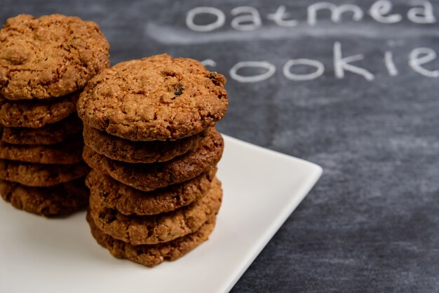 Galletas de avena dulce en placa