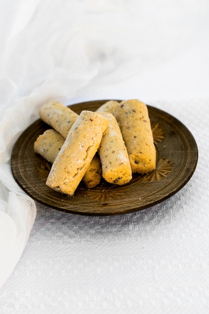 Galletas dulces en un plato