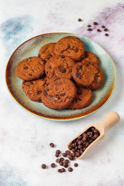 Galletas sin gluten con chispas de chocolate.