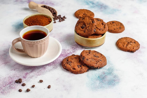 Galletas sin gluten con chispas de chocolate.