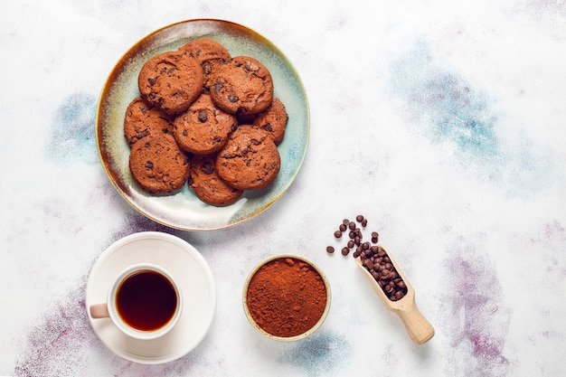 Galletas sin gluten con chispas de chocolate.