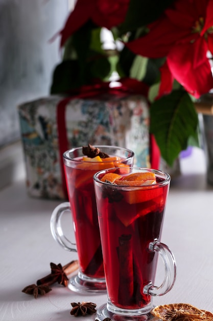 Glühwein alemán, también conocido como vino caliente o vino especiado