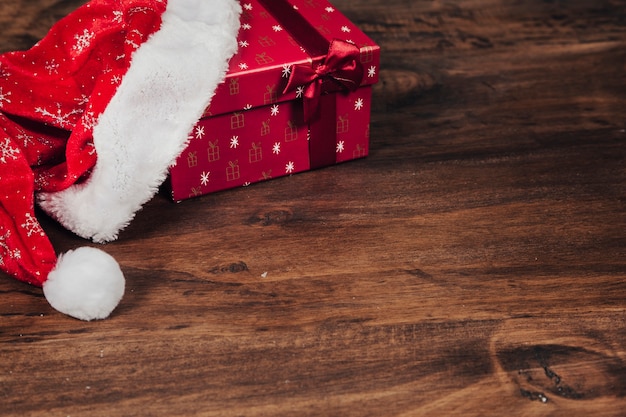 Gorro en caja de navidad