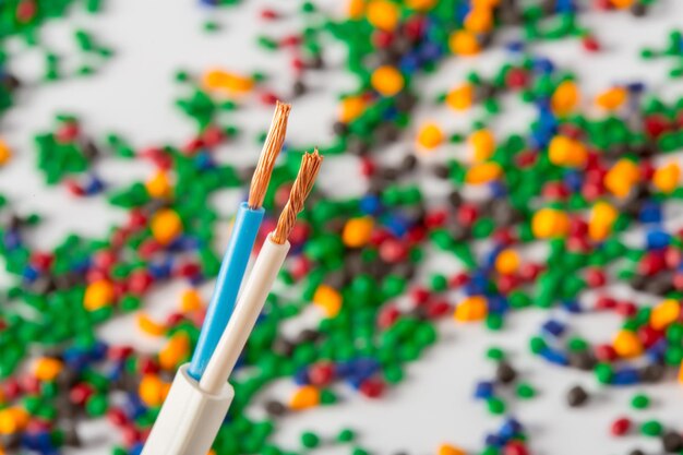 Gránulos de polímero de plástico de colores para cables