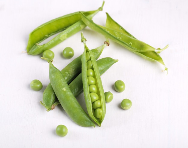 Foto gratuita guisantes naturales