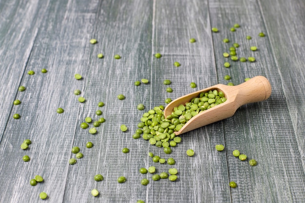 Foto gratuita guisantes verdes, vista superior