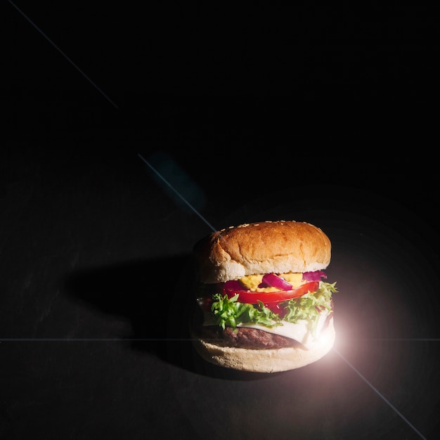 Foto gratuita hamburguesa con efecto de luz