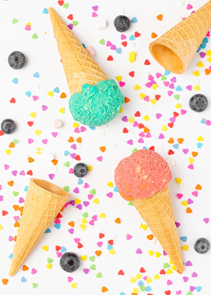 Foto gratuito el helado en la mesa desde arriba