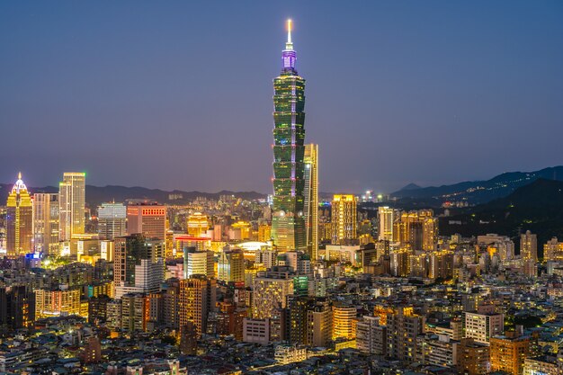 Hermosa arquitectura de la ciudad de taipei