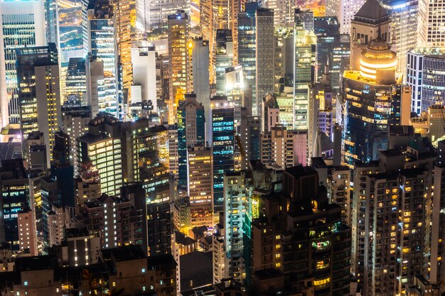 Hermosa arquitectura que construye el paisaje urbano exterior del horizonte de la ciudad de hong kong