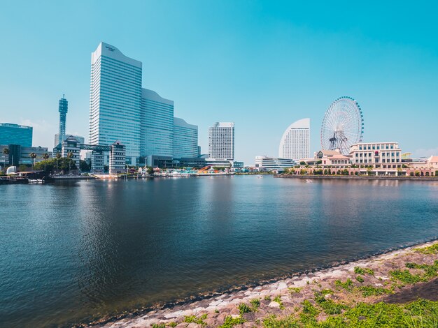 Hermosa ciudad del horizonte de Yokohama en Japón