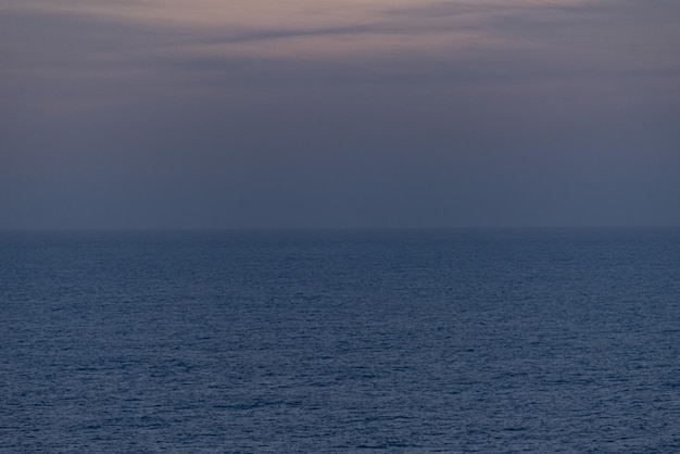 Hermosa foto del mar y el cielo.