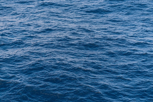 Hermosa foto de las olas del mar