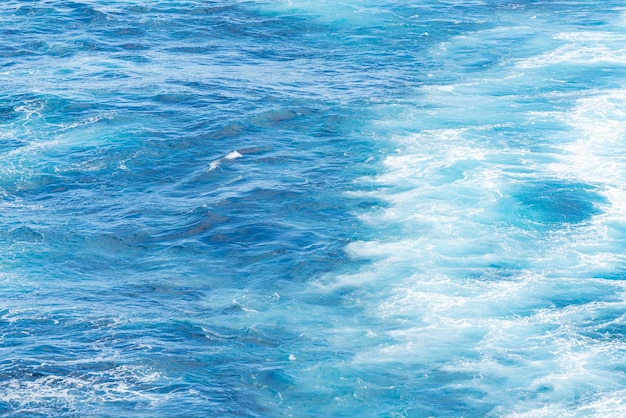 Hermosa foto de las olas del mar