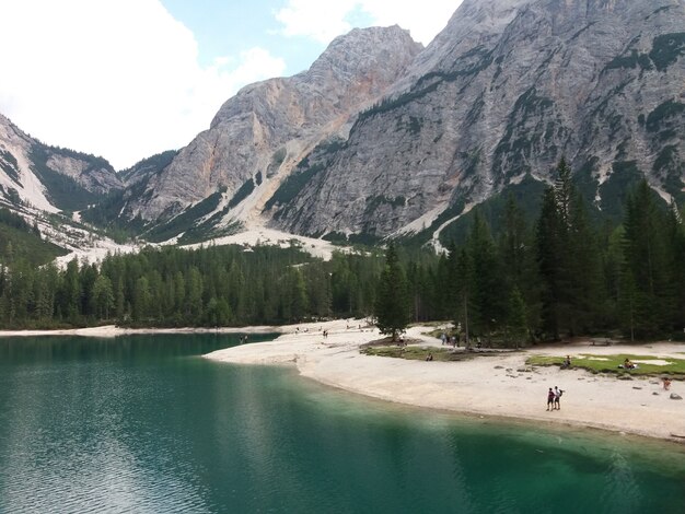 Hermosa foto del parque natural de Fanes-Sennes-Prags en Italia