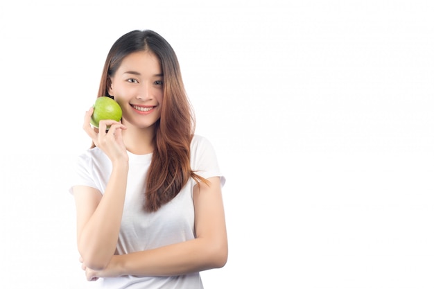 Hermosa mujer asia con una sonrisa feliz